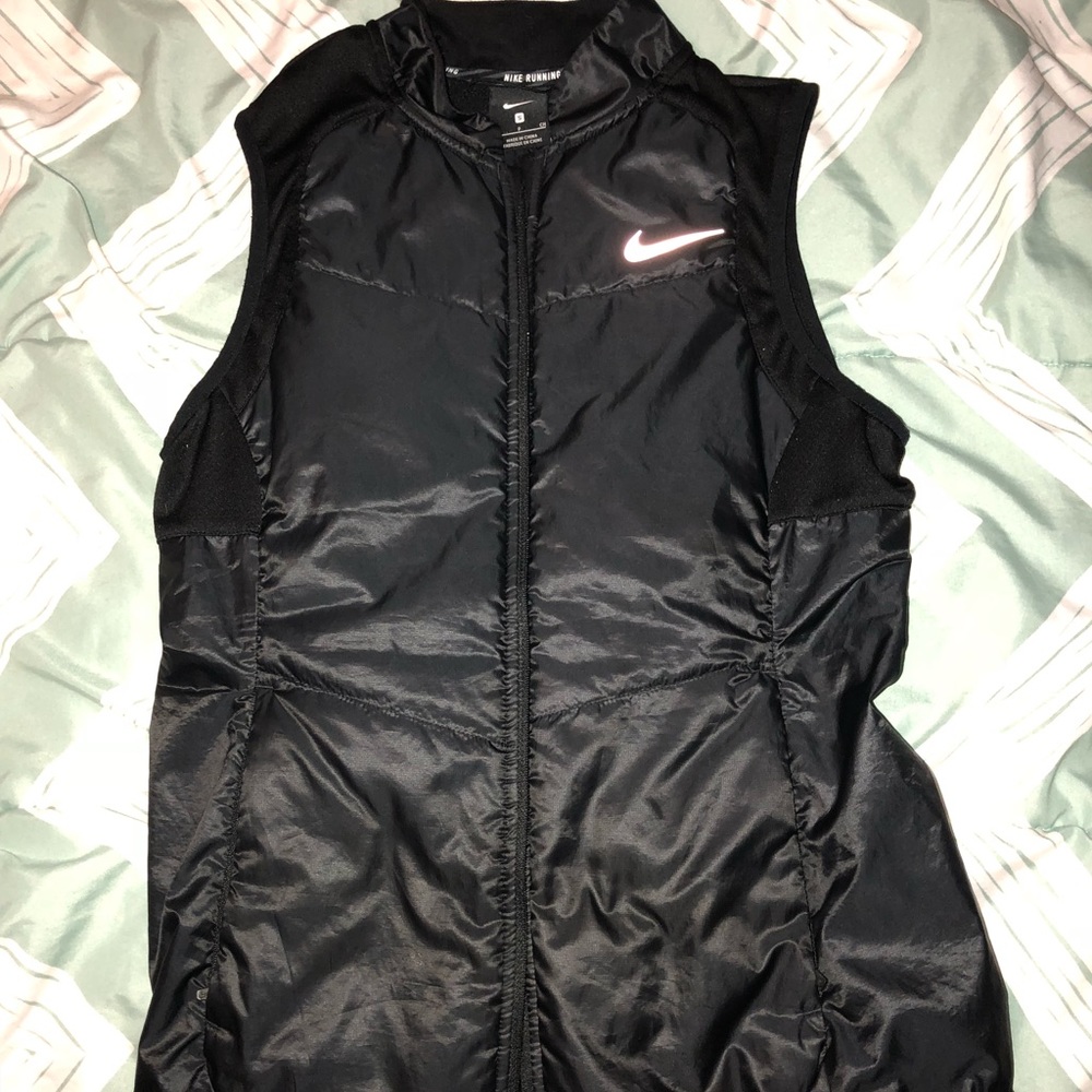 Nike vest